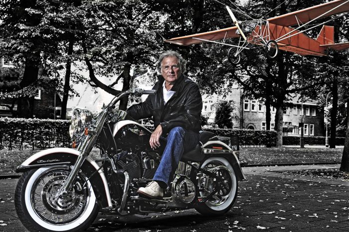 Jan-Cremer-on-Harley-Davidson in Amsterdam